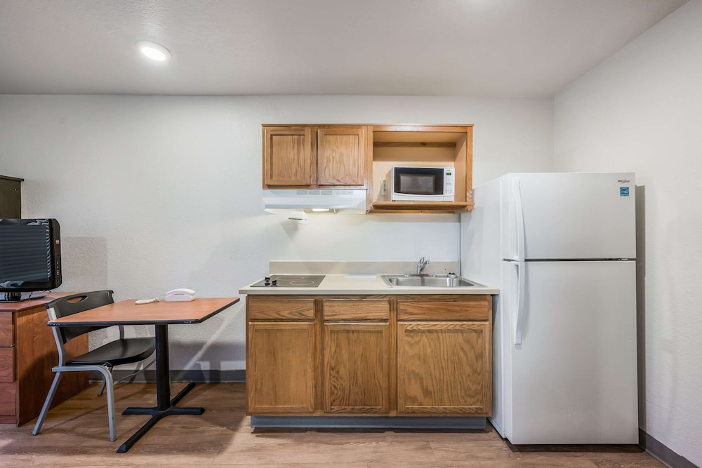 Extended Stay America Select Suites - Montgomery 25/53