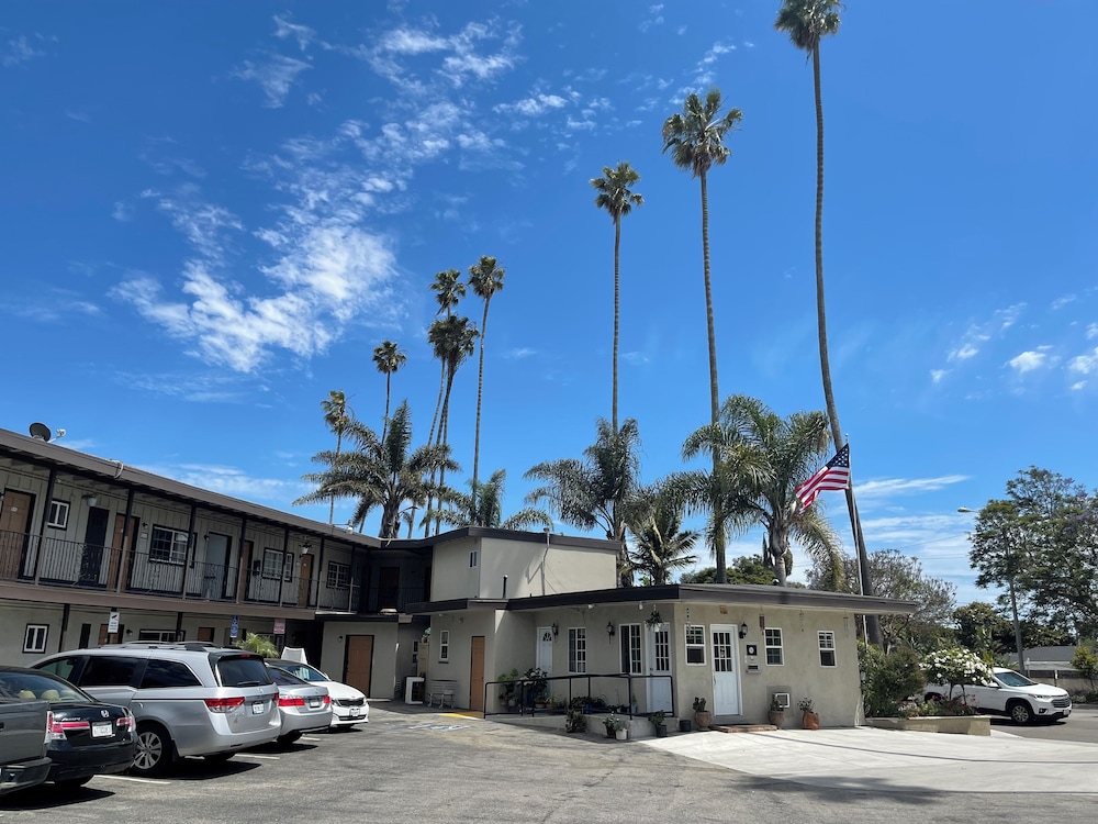 Bayshore Inn 32/44