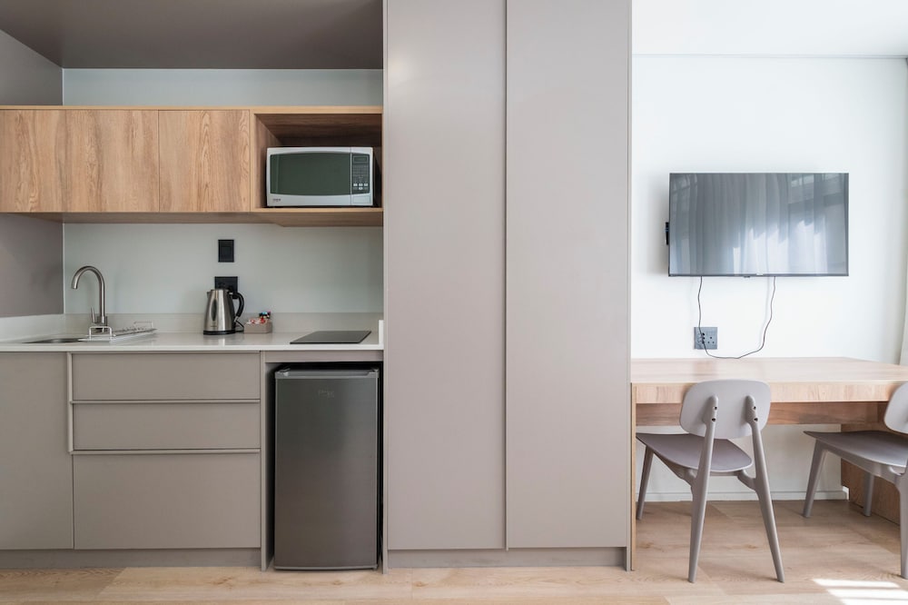 Habitat Aparthotel by Totalstay 38/55