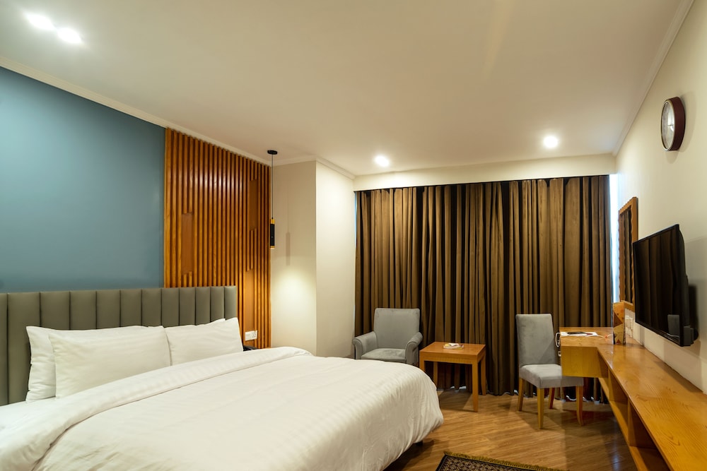 Hotel One Tower Gulberg 11/32