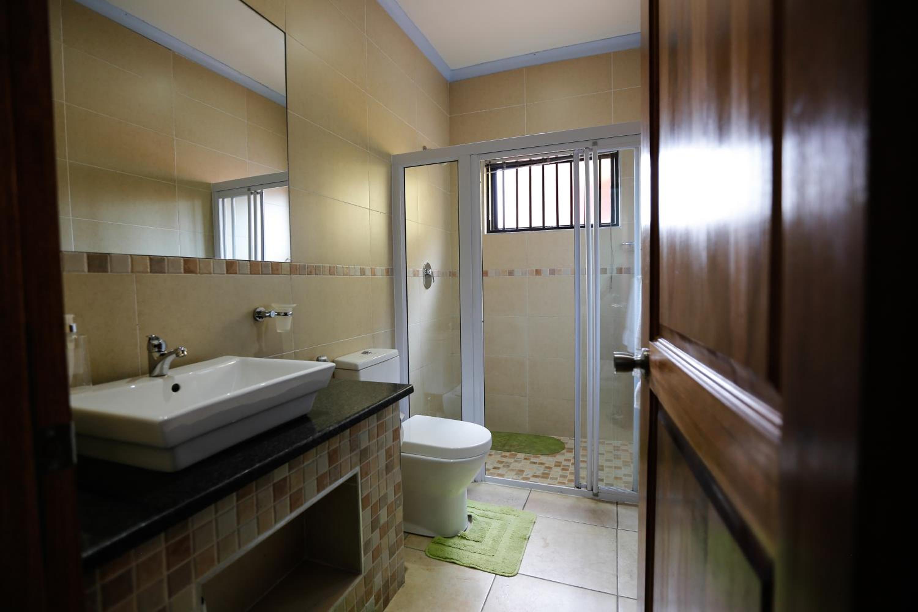 Grand View B&B 69/71