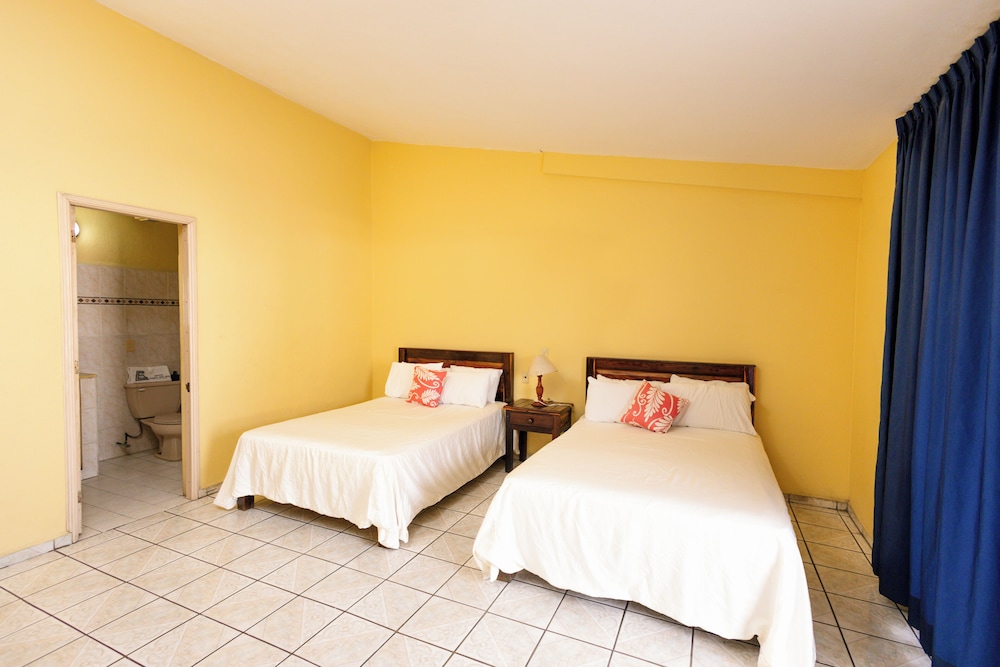 Hotel Costa del Sol 9/21