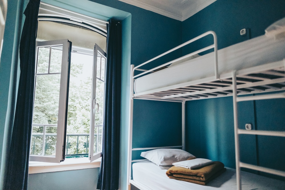 Urban Garden Hostel 6/17