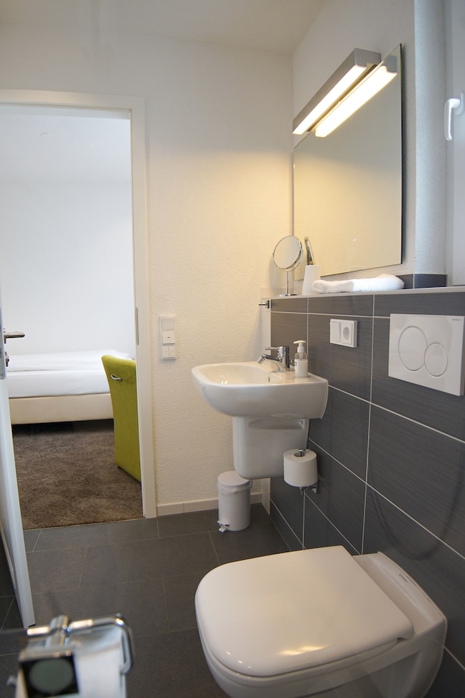 Hotel Go2Bed Weil Basel 21/22
