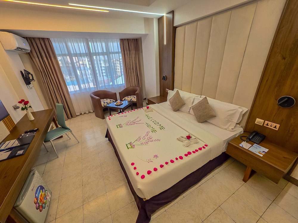 Hotel Sapphire 15/49