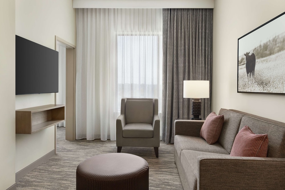 Embassy Suites by Hilton Round Rock 30/63