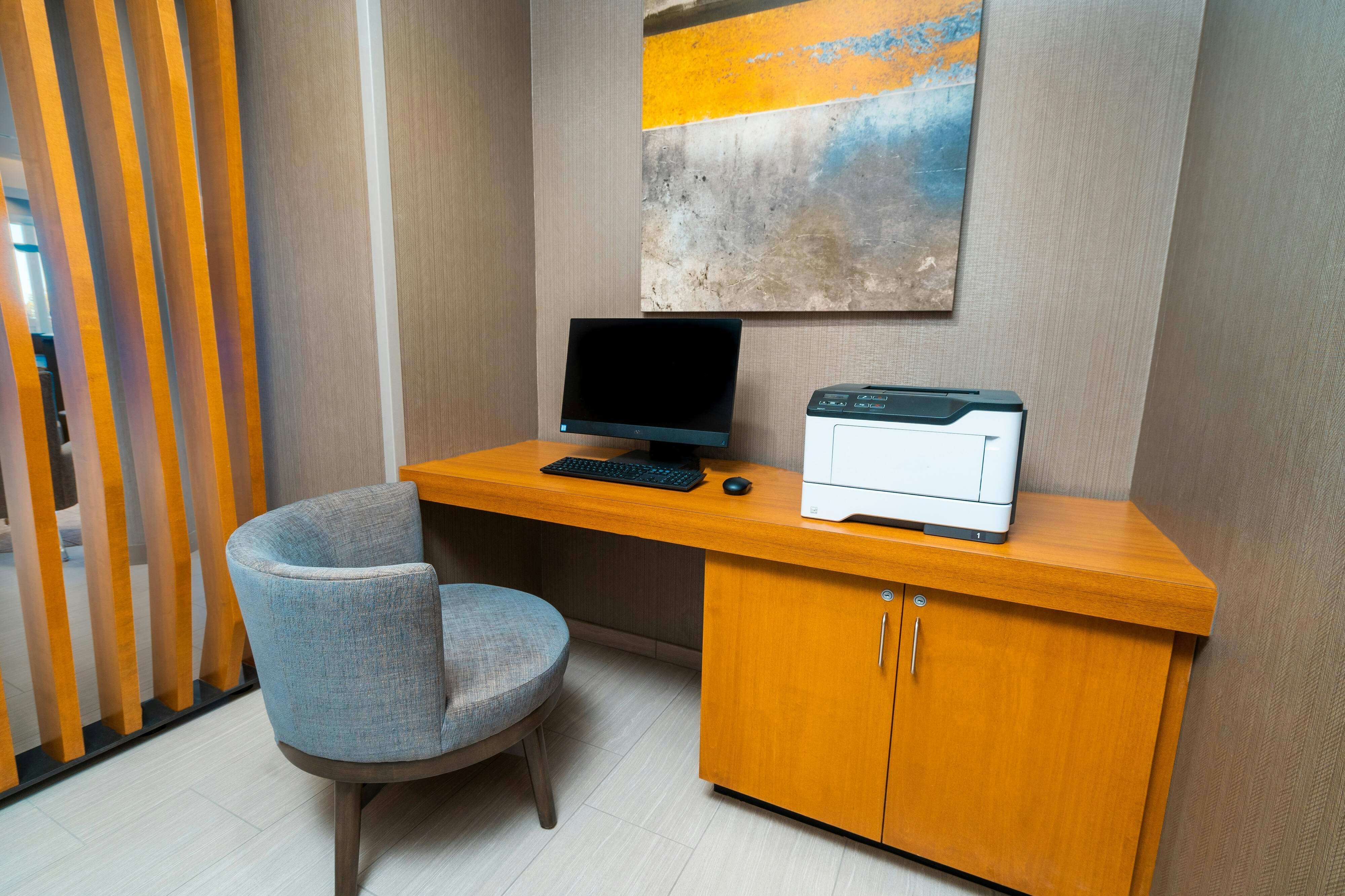 Springhill Suites By Marriott Newark Fremont 20/20
