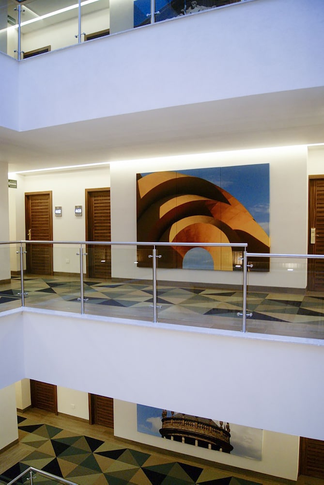 Hotel Real Maestranza 6/69