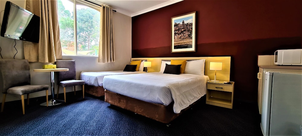 Brunswick Tower Hotel 9/60