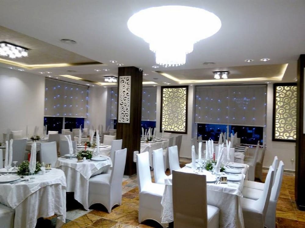 Rym El Djamil Hotel 28/38