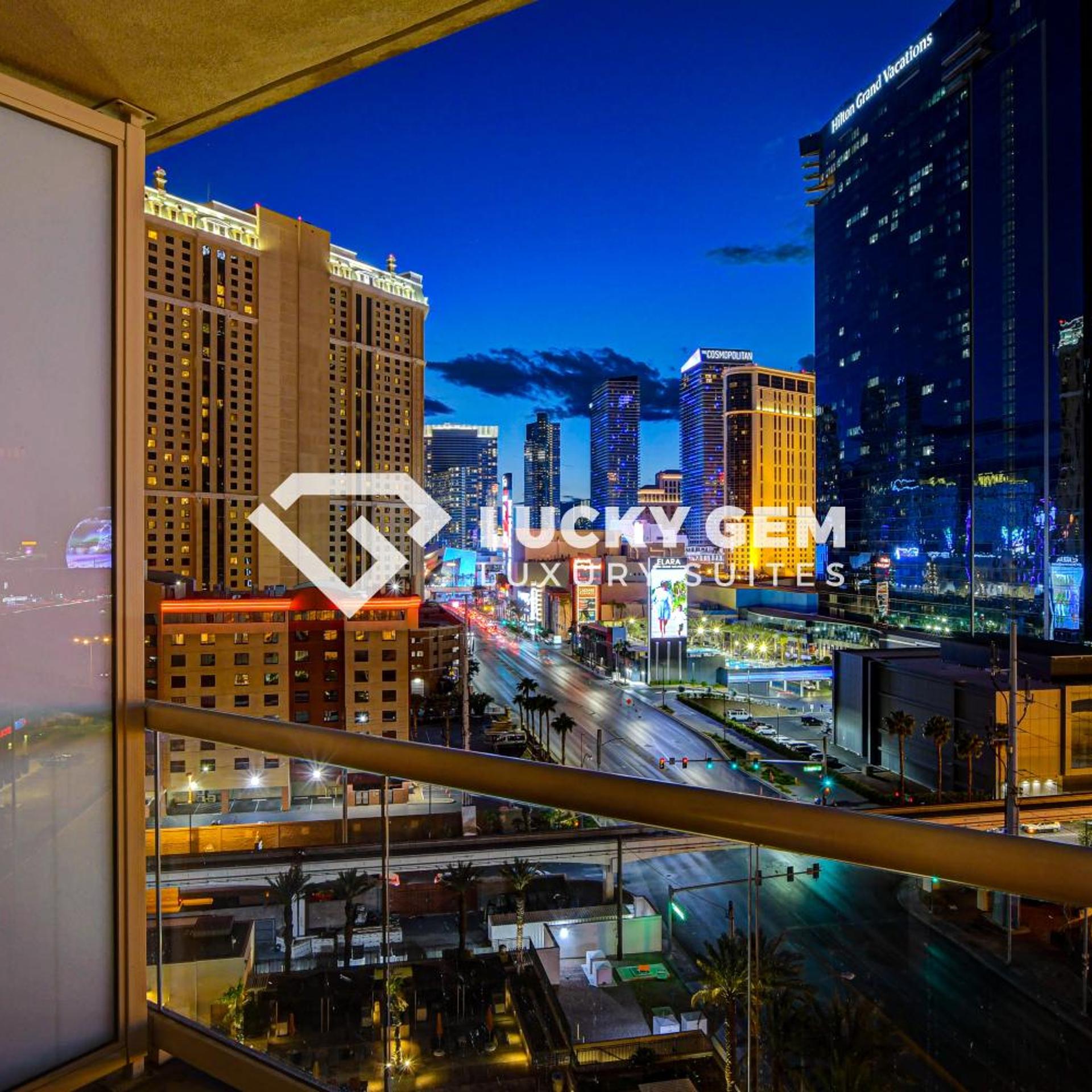 SPHERE VIEW - Signature MGM Resort Lucky Gem Penthouse & Luxury Suites 10817 6/49