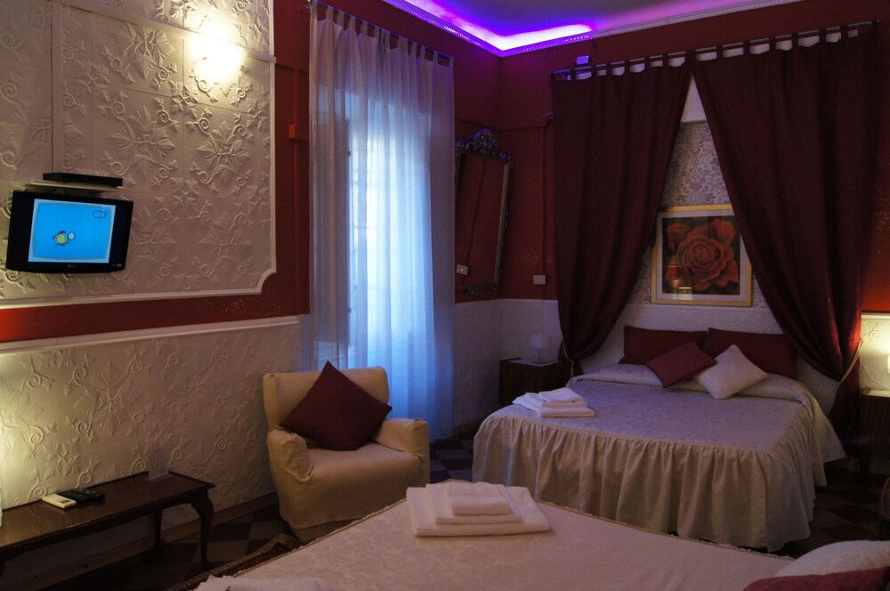 La Mimosa Bed And Breakfast 36/71