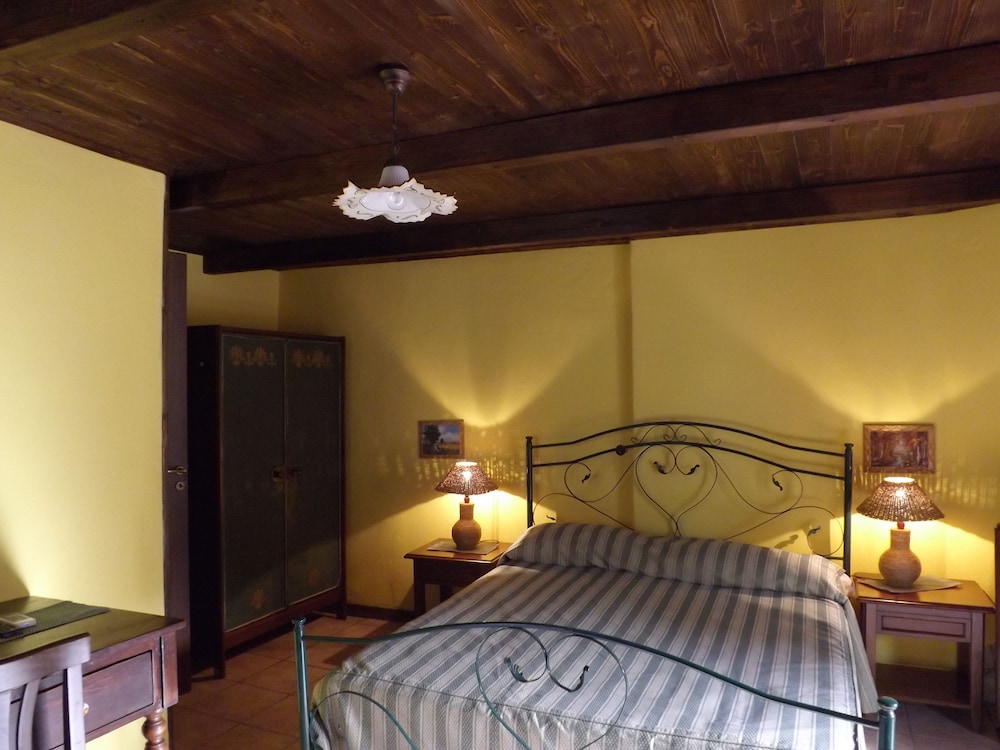 ALBERGO DIFFUSO BORGO SANTA CATERINA 18/68