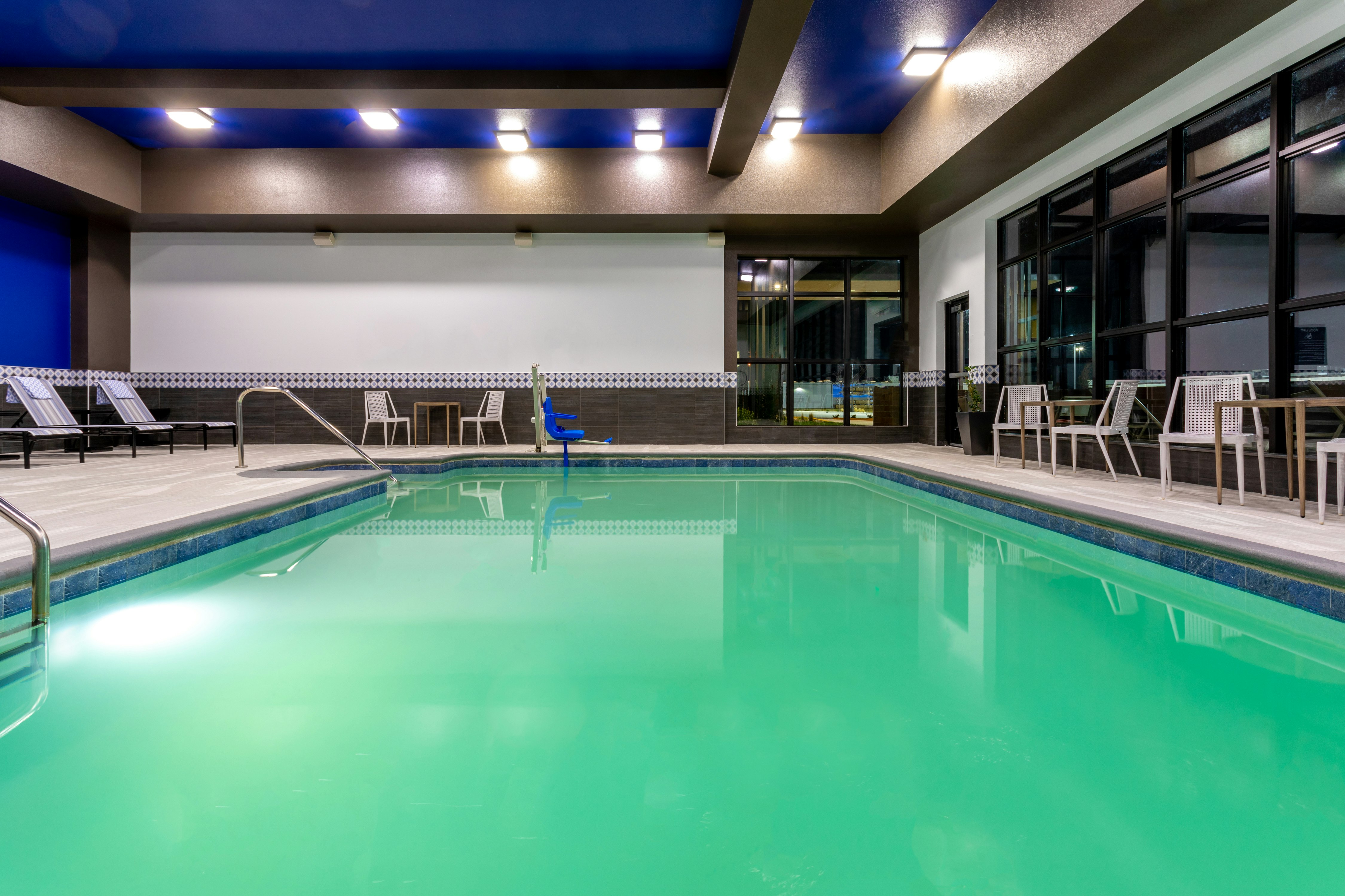 Hilton Garden Inn Hays 7/24