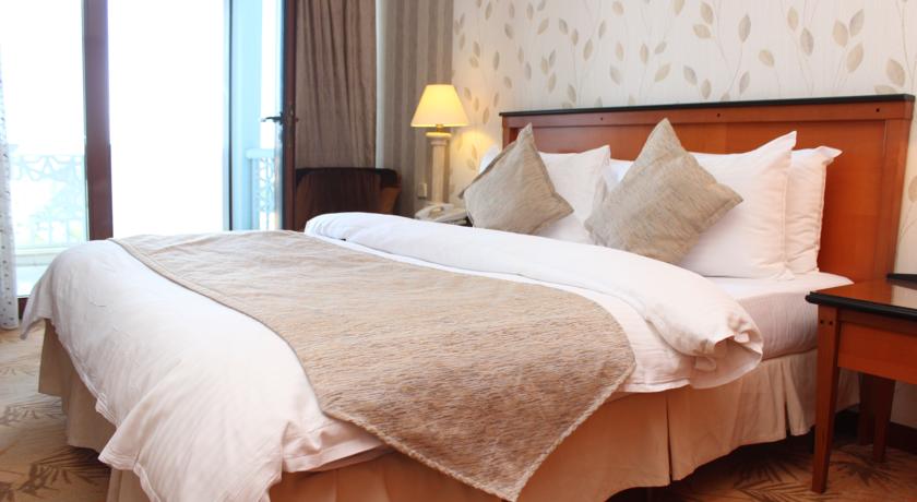 Grand Hotel Europe 24/57