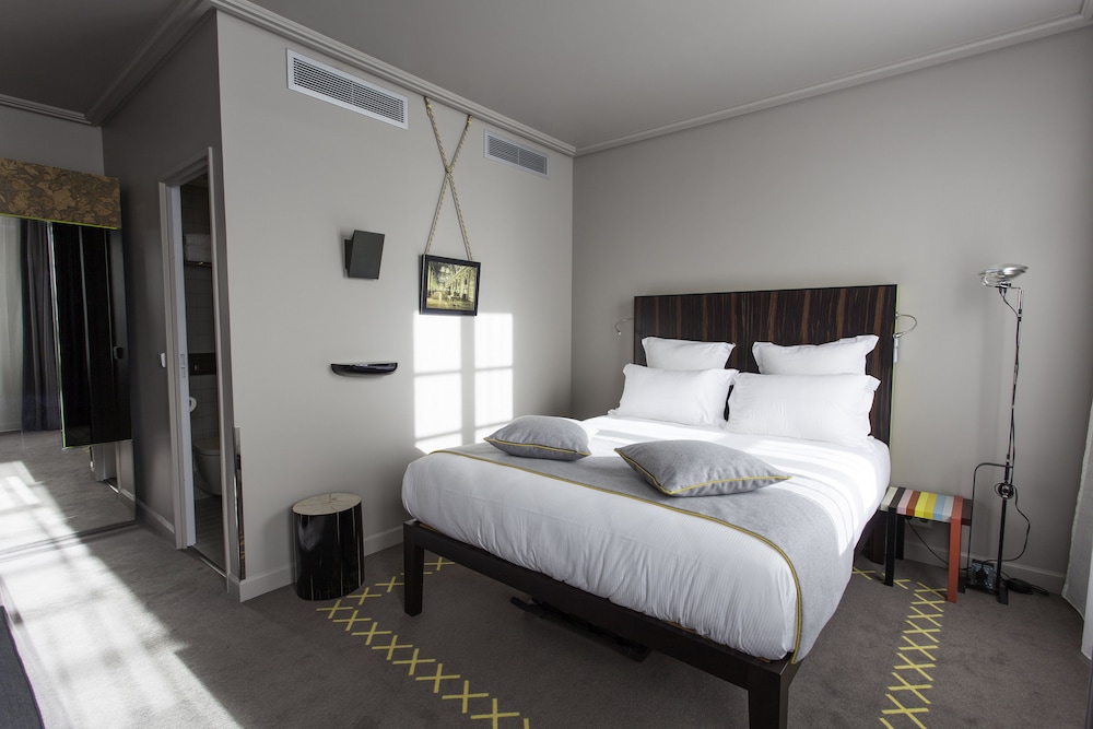 Hotel Saint Dominique 5/37