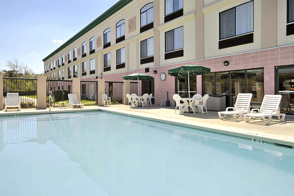 Holiday Inn Express Mobile I-65, an IHG Hotel 3/41