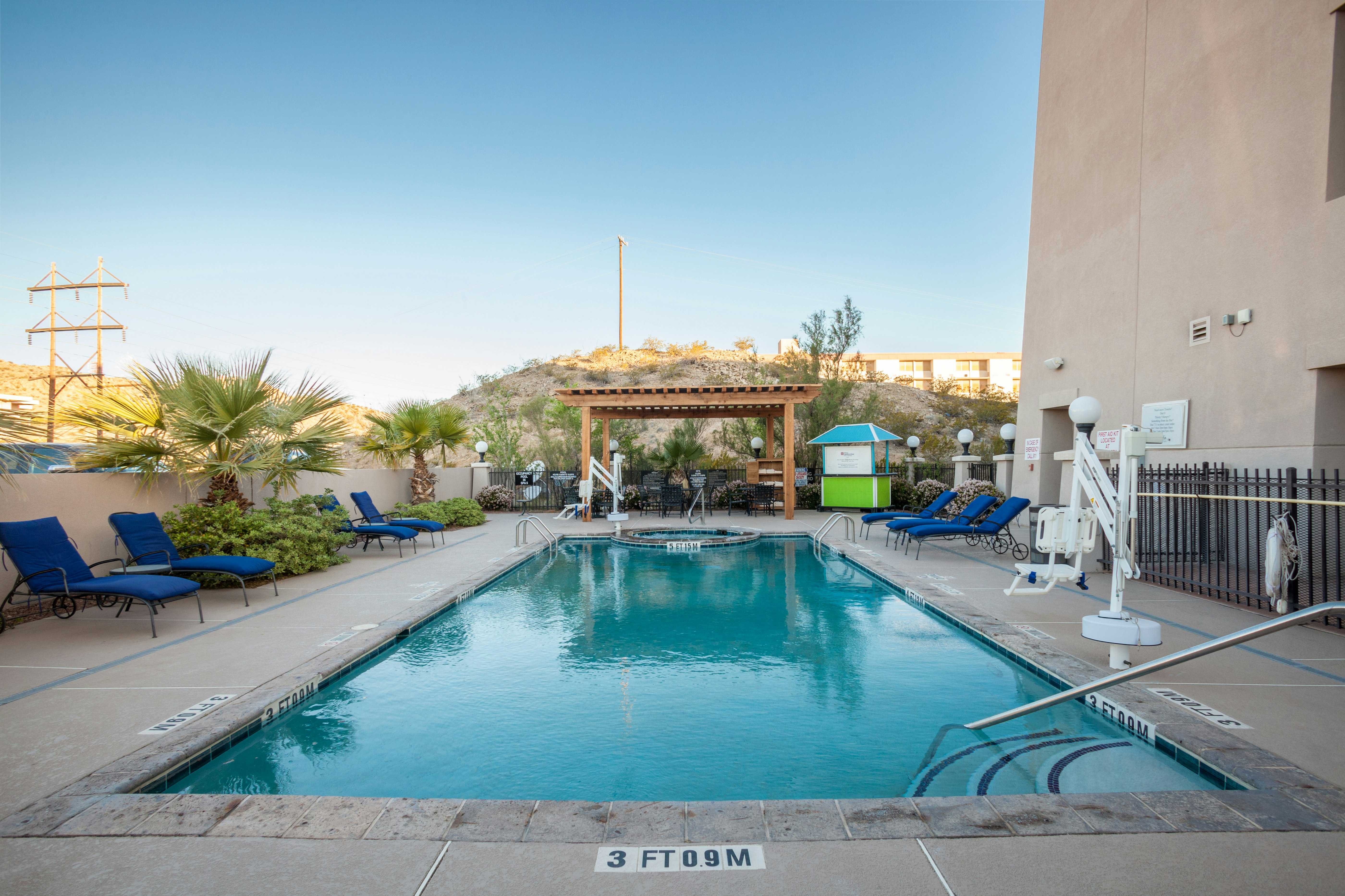Hilton Garden Inn el Paso University 54/56