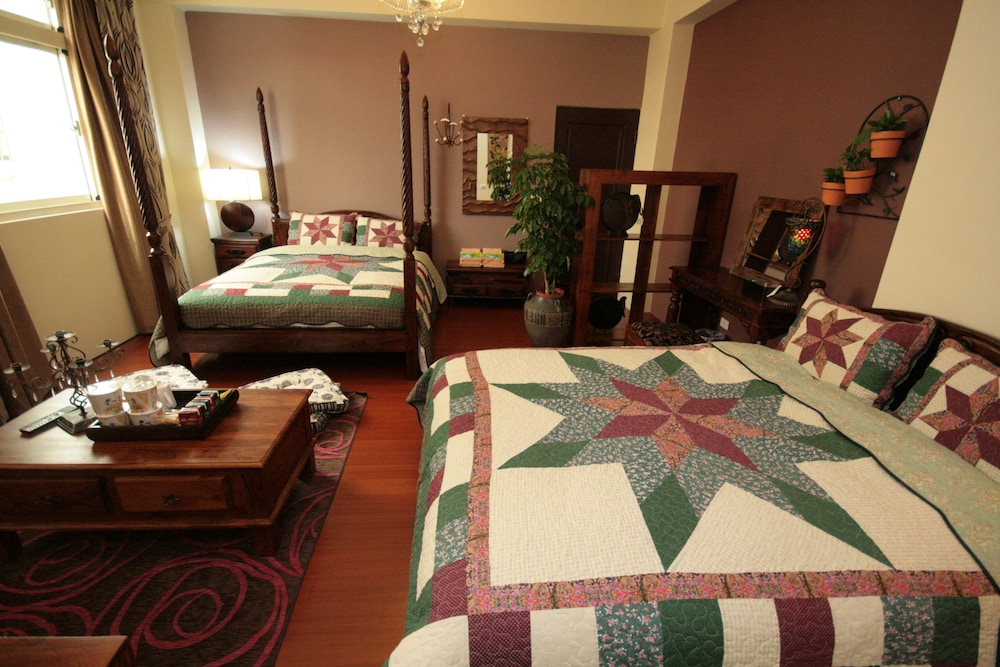 Hualien Paris Home B&B 11/66