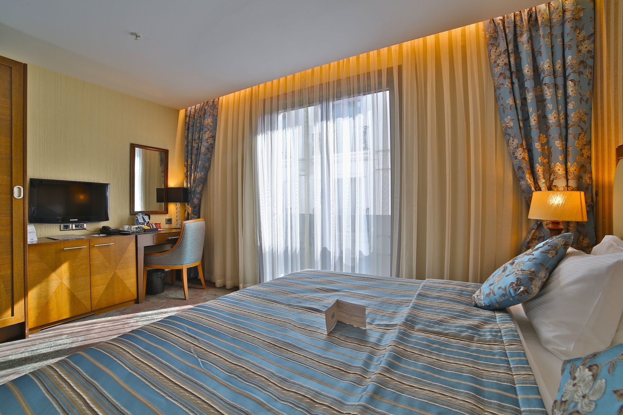 جناح متصل عائلي بسرير مزدوج وسريرين منفصلين، Adelmar Hotel Istanbul Sisli 5/7
