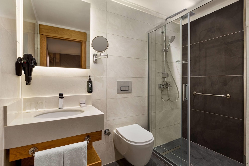 Days Inn by Wyndham Istanbul Bomonti 47/50