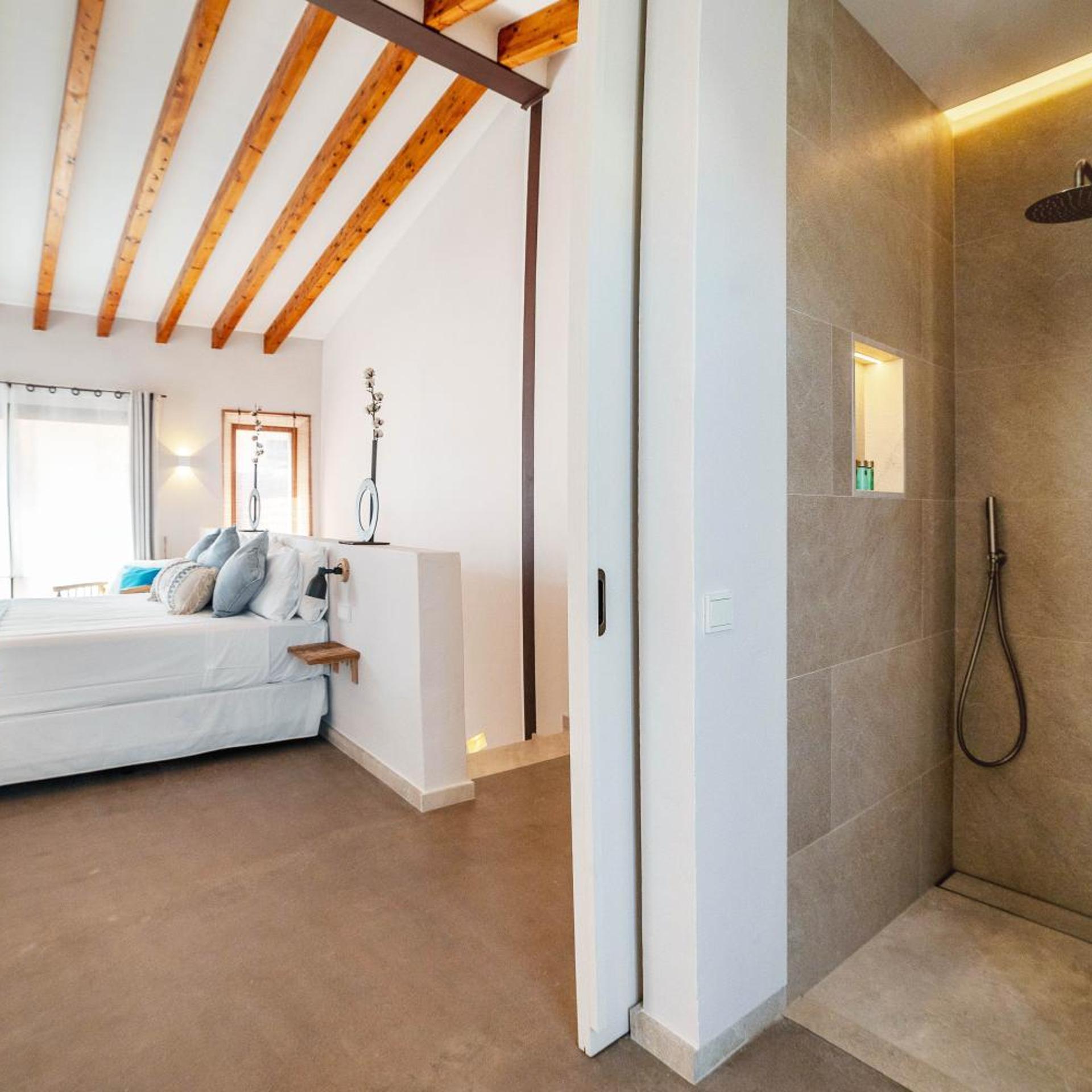 Origins Hotel Boutique 50/50