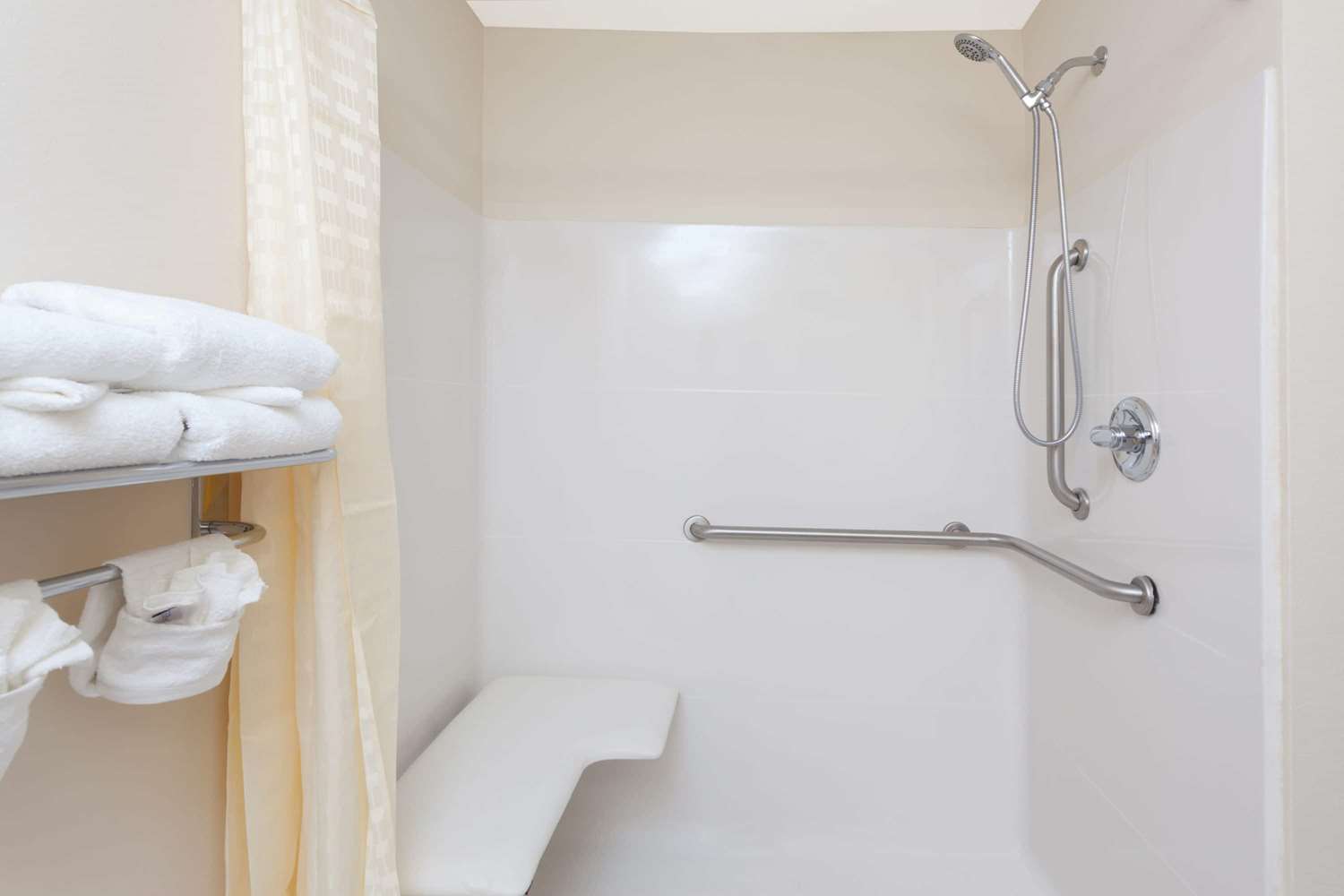 Microtel Inn Suites By Wyndham Conyers Atlanta Area 13/13