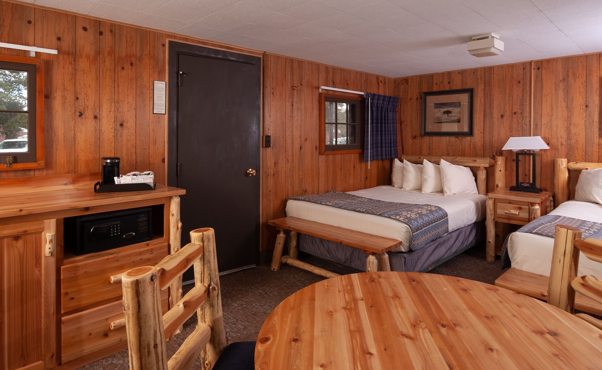 CD2 - Frontier Cabin 2 Double Beds