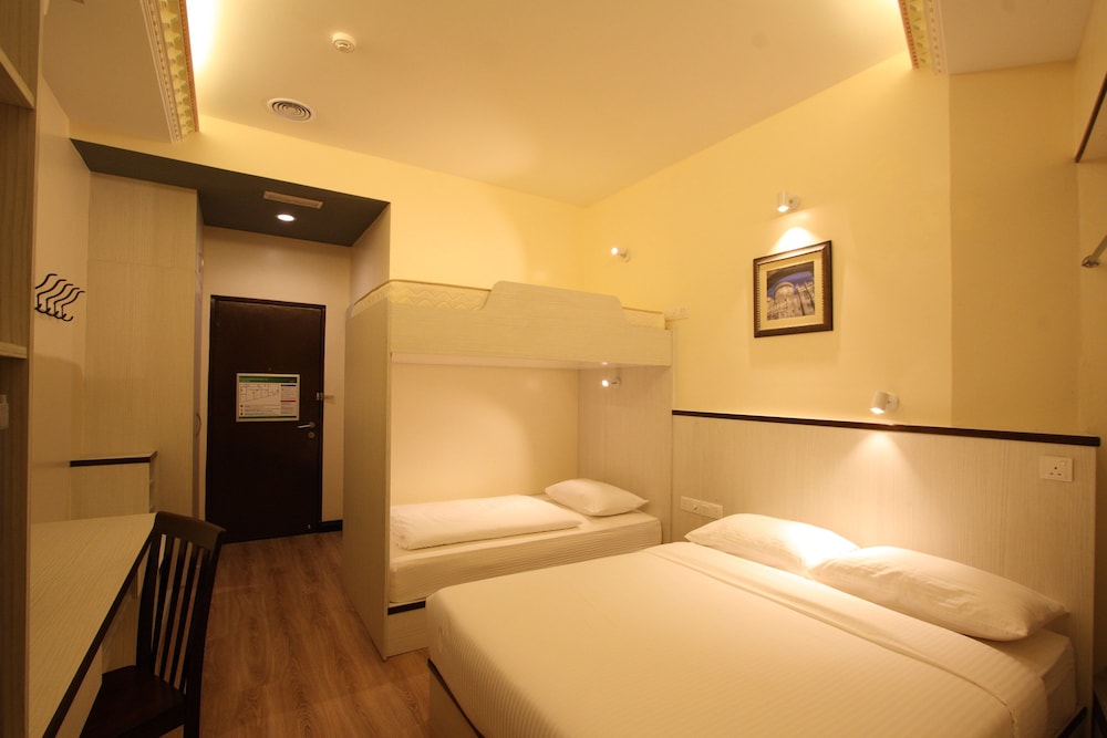 Shamrock Guest House Ii 4/31