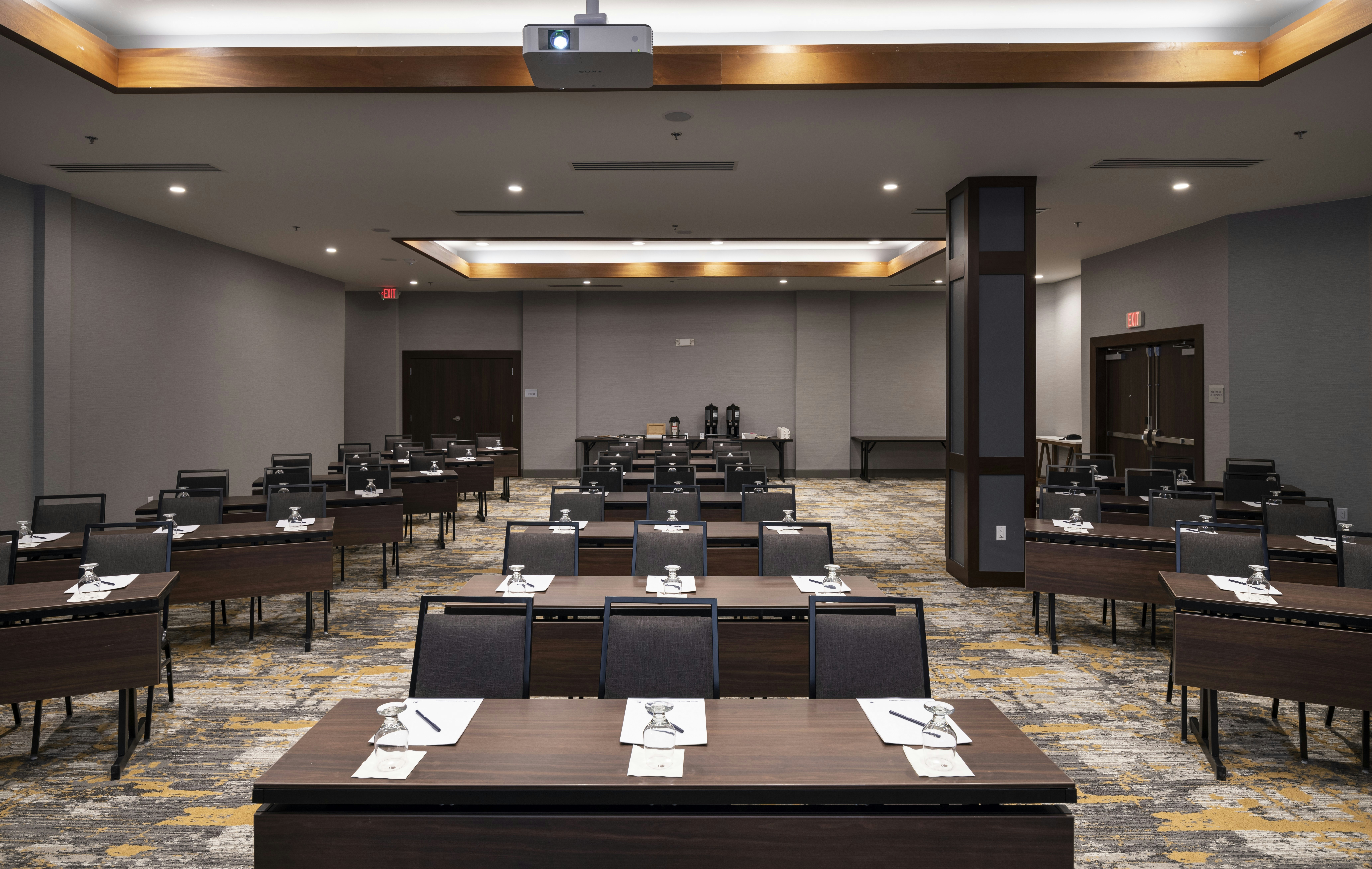 Doubletree By Hilton Madison East 25/36