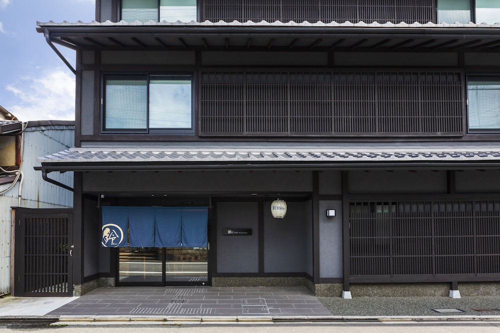 Rinn 二王門 写真1