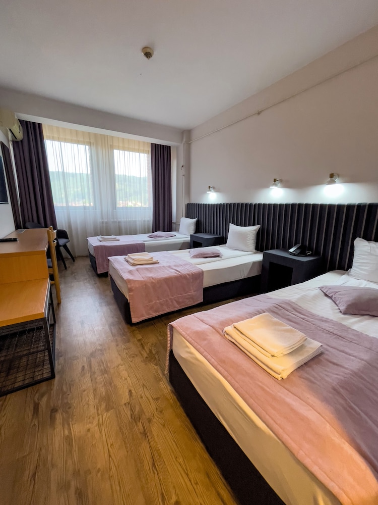 Zepter Hotel Drina 8/40