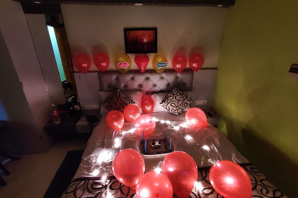 Hotel Prabhat 34/50