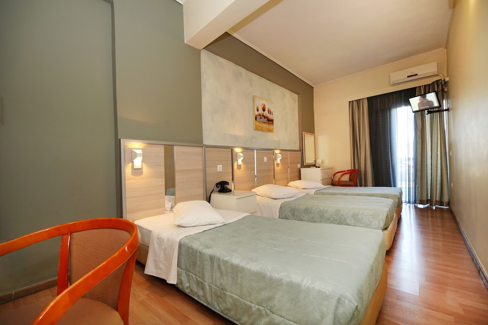 SOCRATES HOTEL 19/44