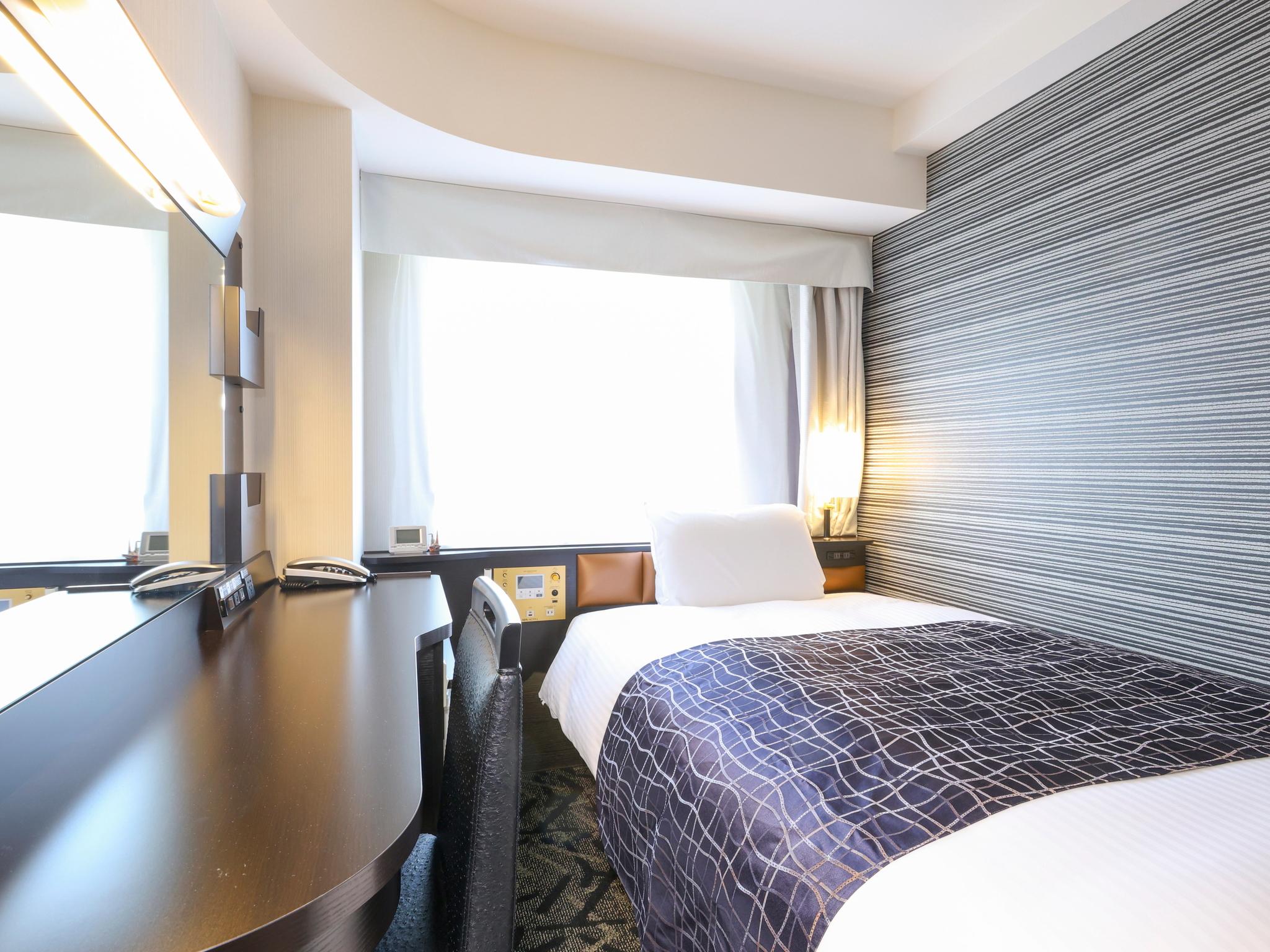 Room, Single, with View, High Floor