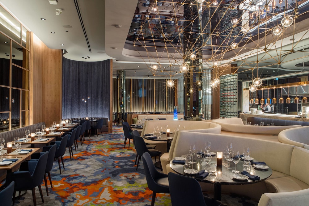 Delta Hotels by Marriott Burnaby Conference Centre 34/46