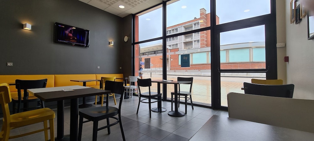 B&B Hotel Dunkerque Centre Gare 23/34