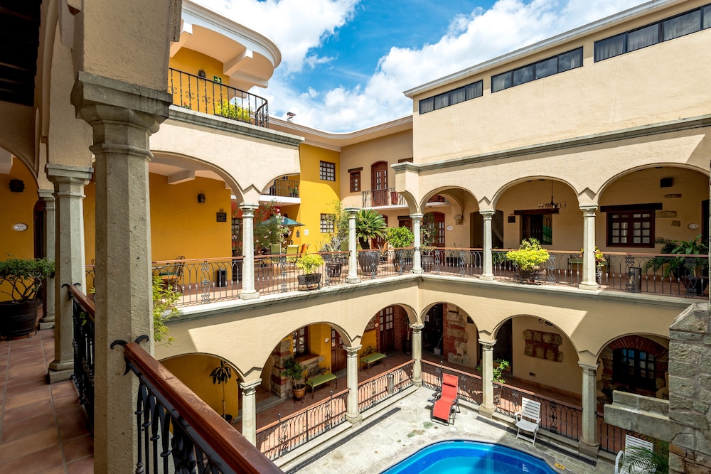 Hotel CasAntica 8/42