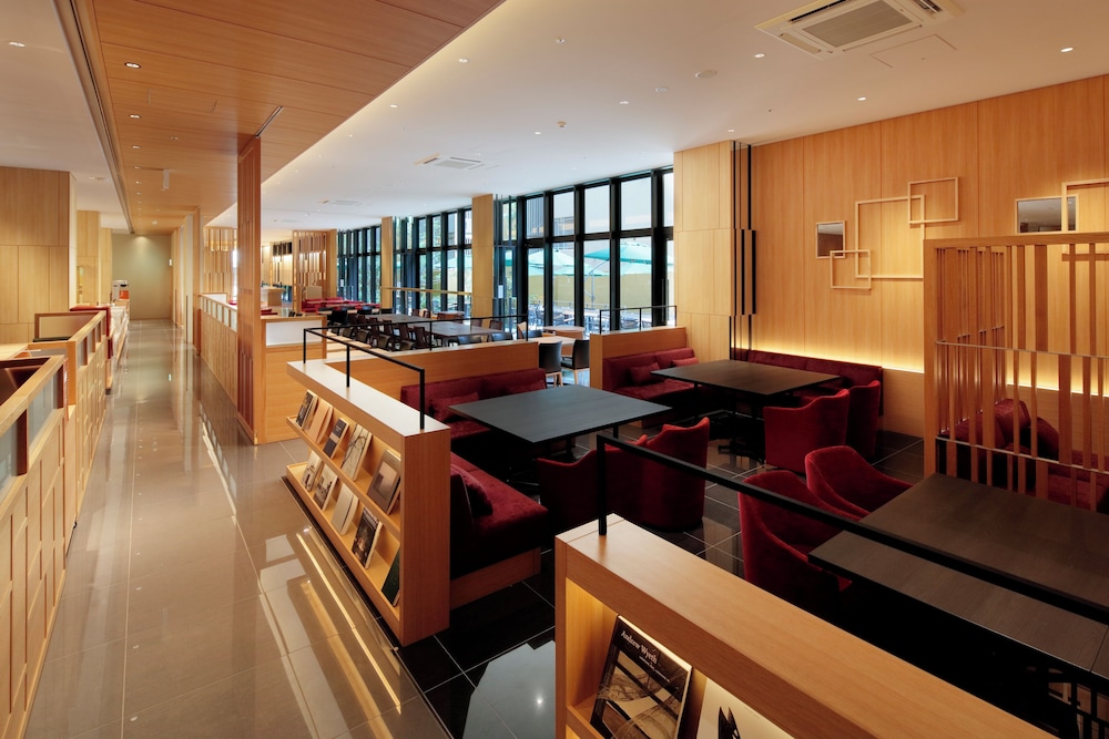 Candeo Hotels Osaka Namba 64/67