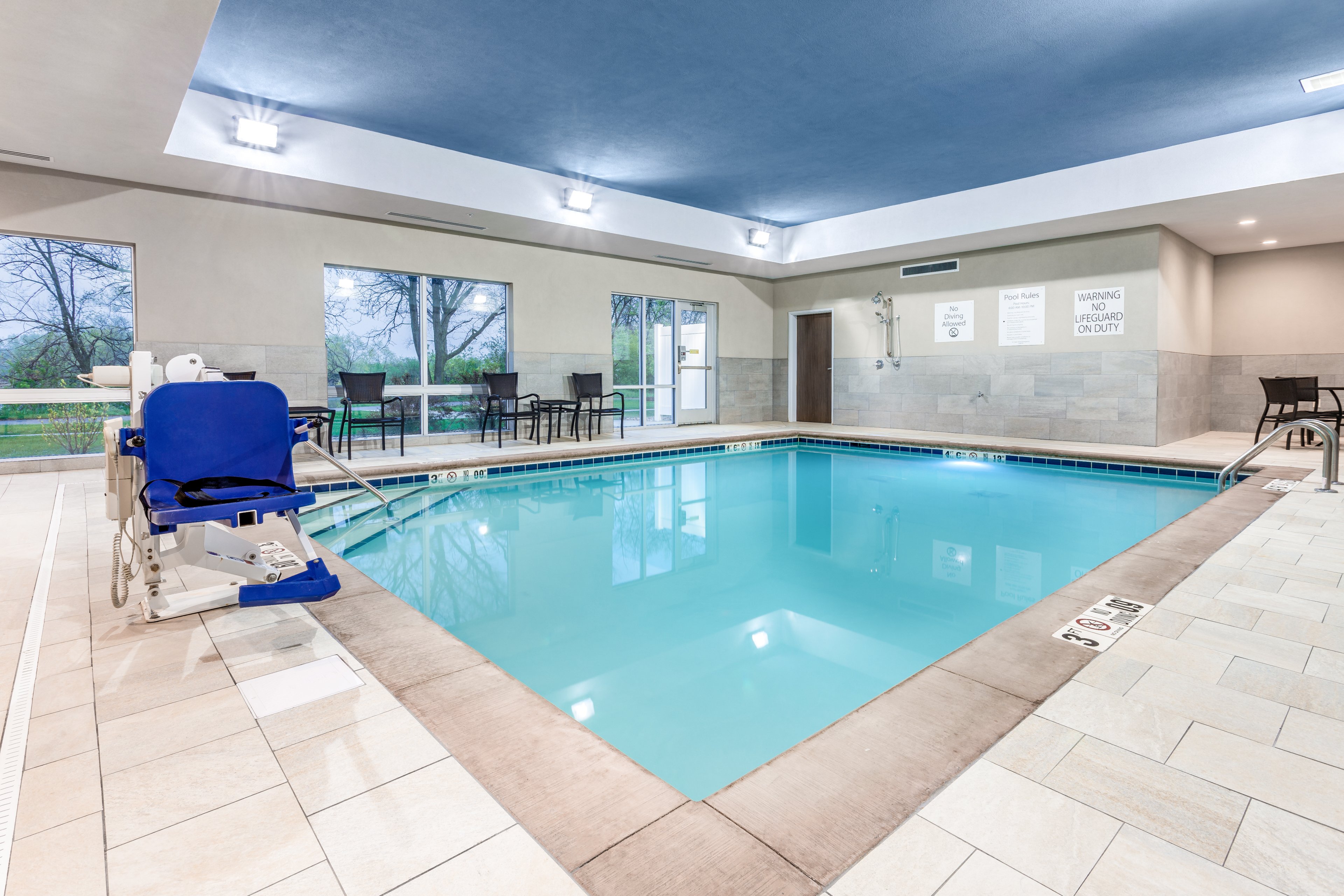 Holiday Inn Express & Suites Hammond 43/69