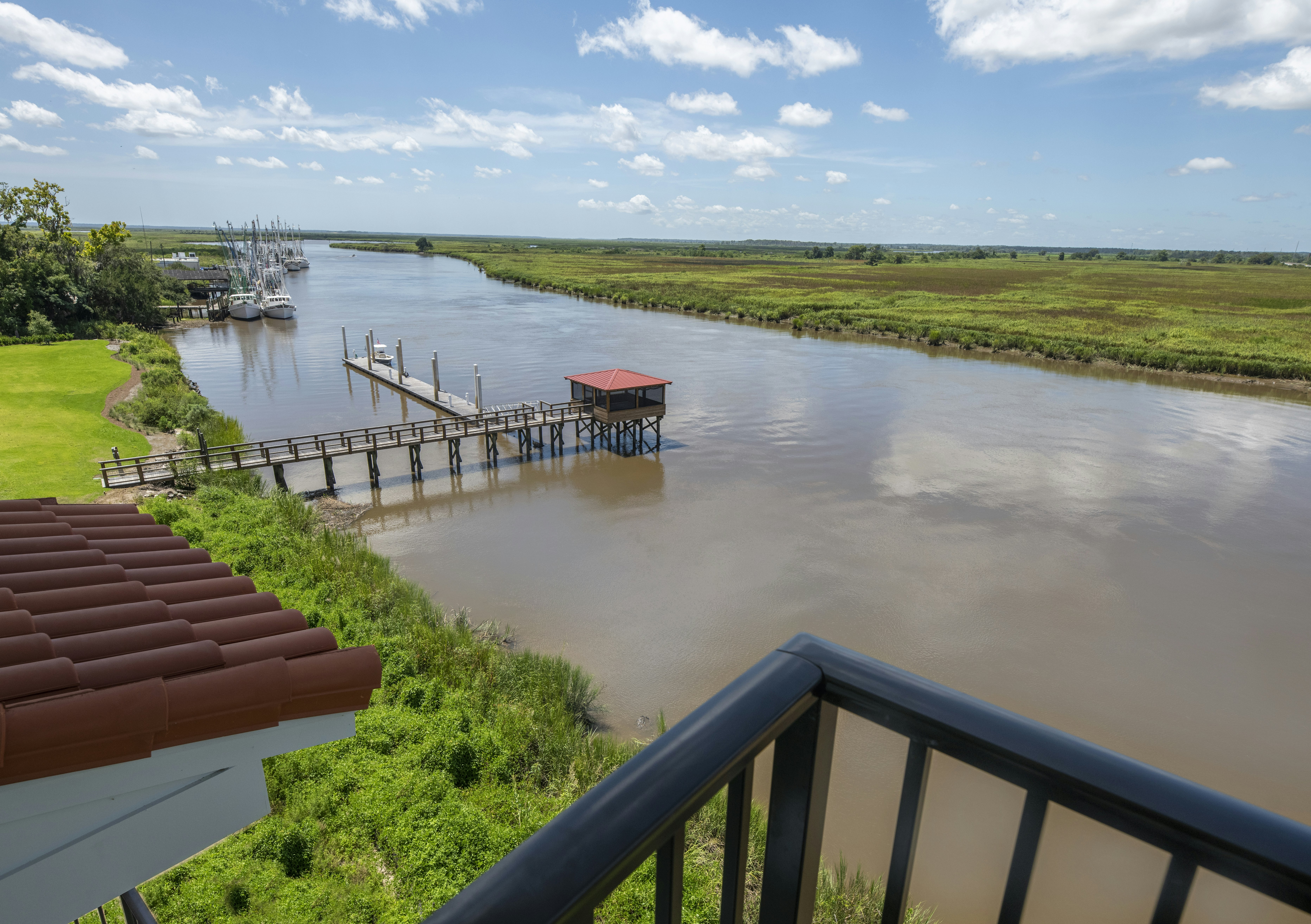 Oaks on the River 20/21
