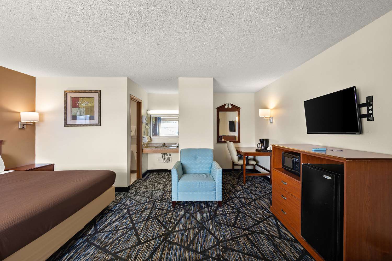 Americas Best Value Inn Celina 4/10