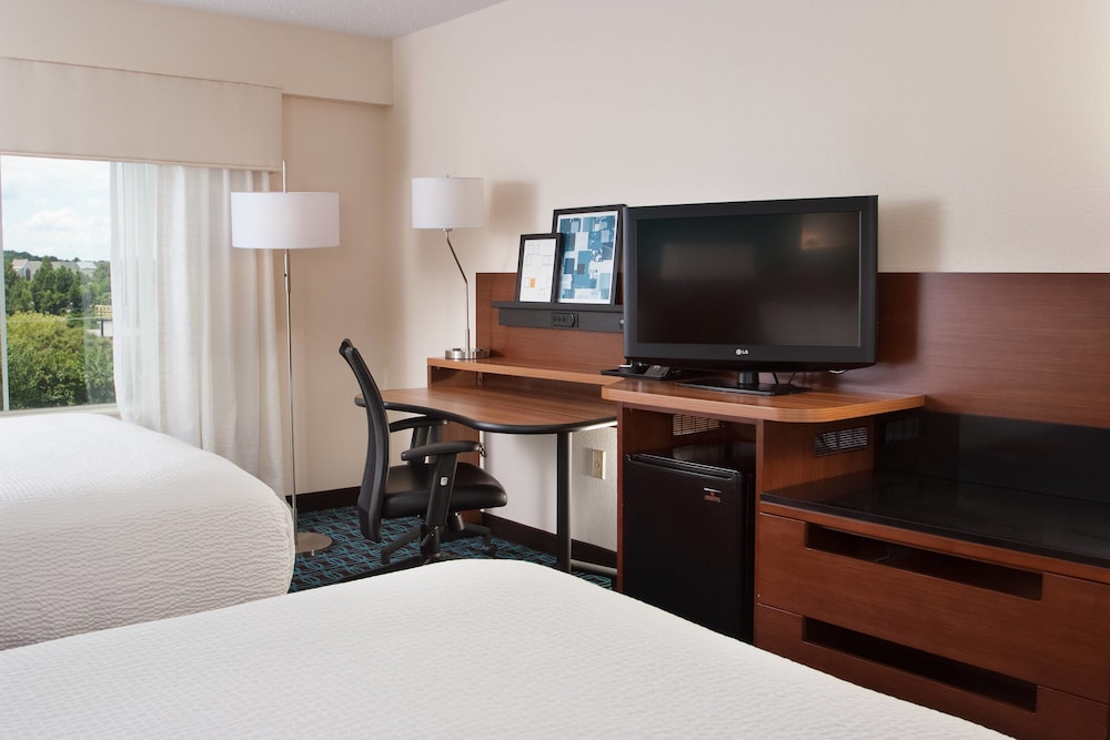 Fairfield Inn Charlotte Gastonia 35/38