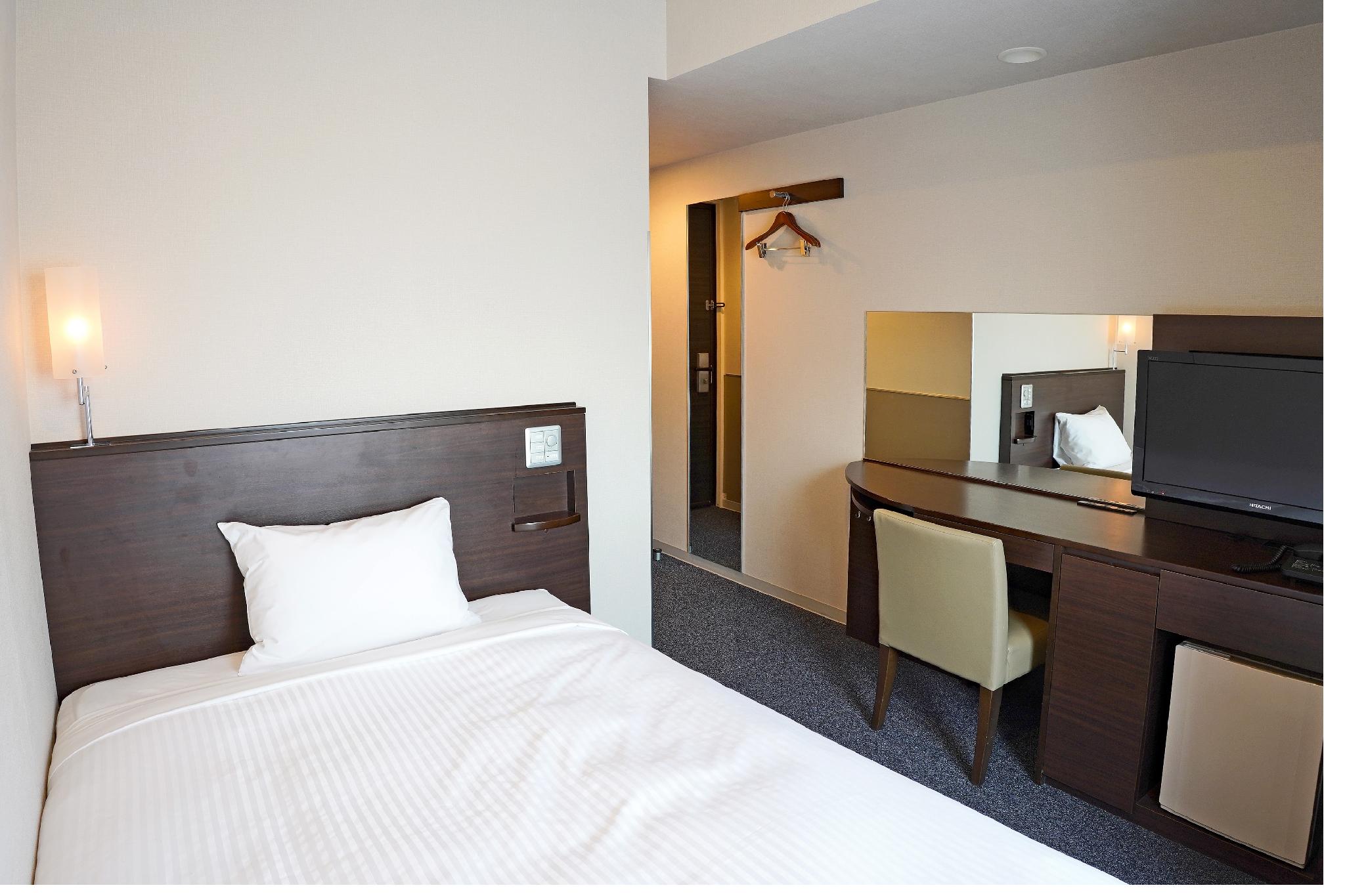 Semi Room, Semi Double Bed, Small