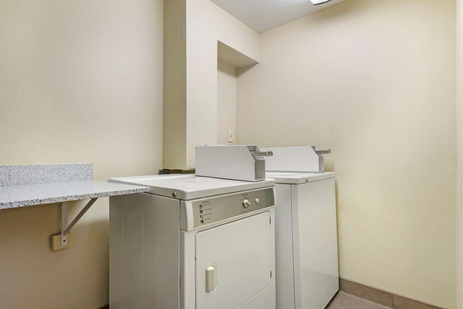 Best Western Plus Altoona Inn 6/43