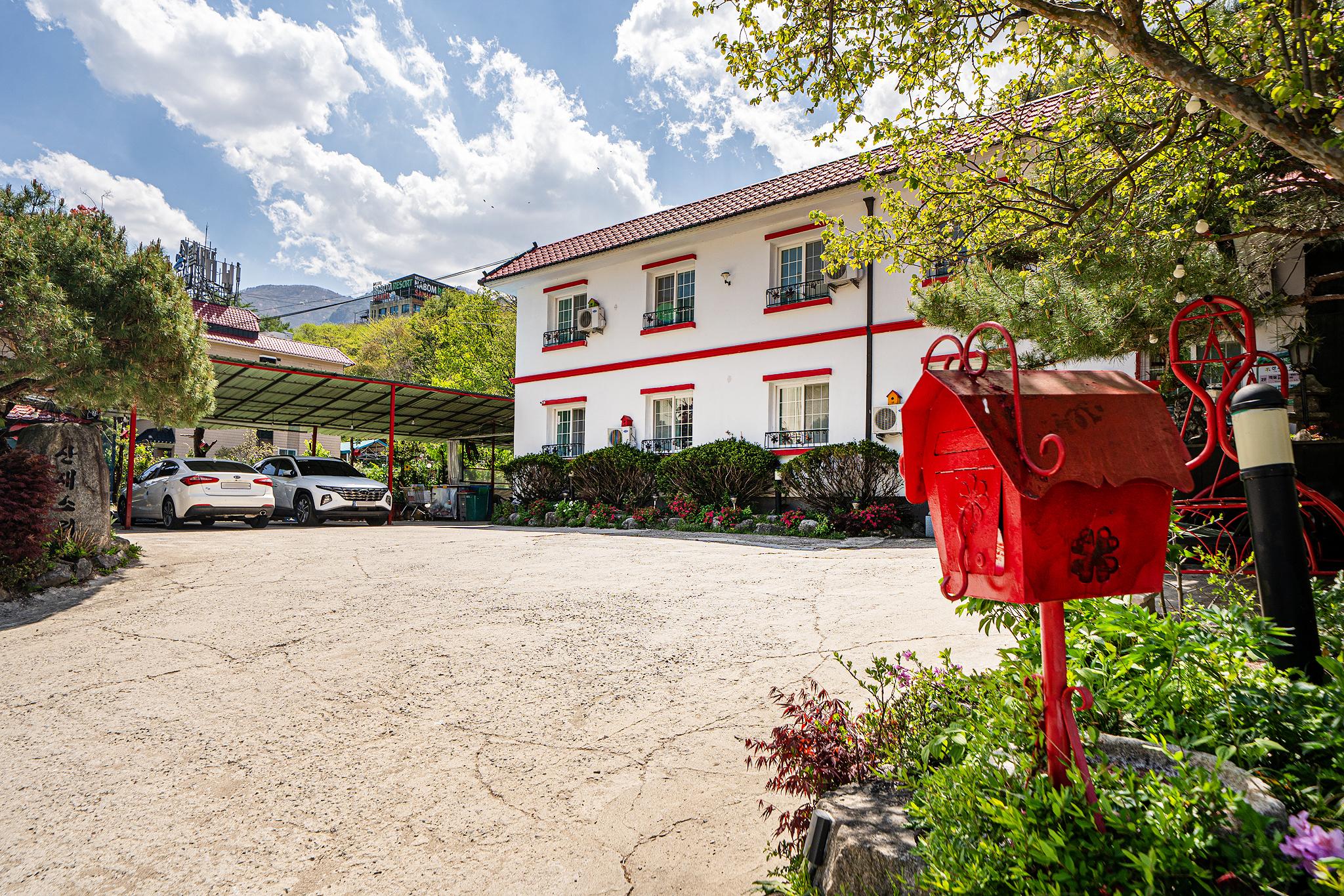 Muju Sansae Sori Pension 20/22