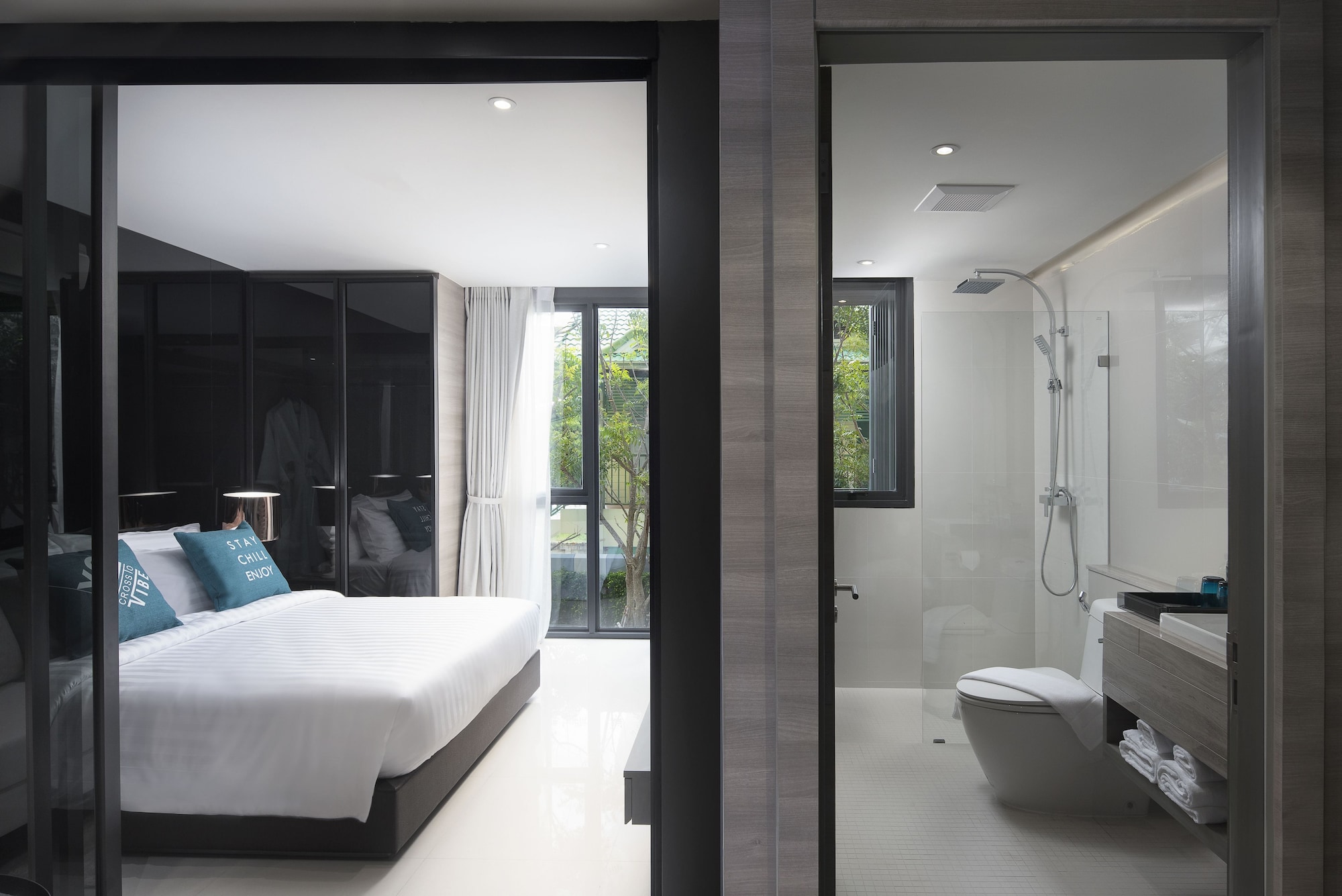 غرفة تنفيذية بسرير كينج بإطلالة على البحر، Seaphere Pattaya Hotel 8/8