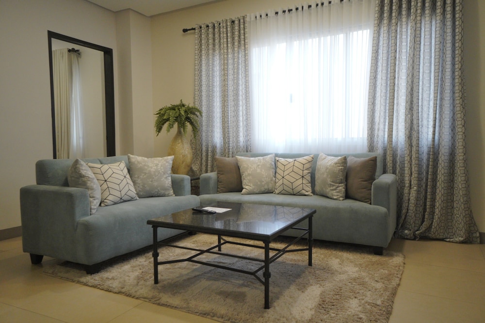 Sta. Barbara Residence Hotel 38/59
