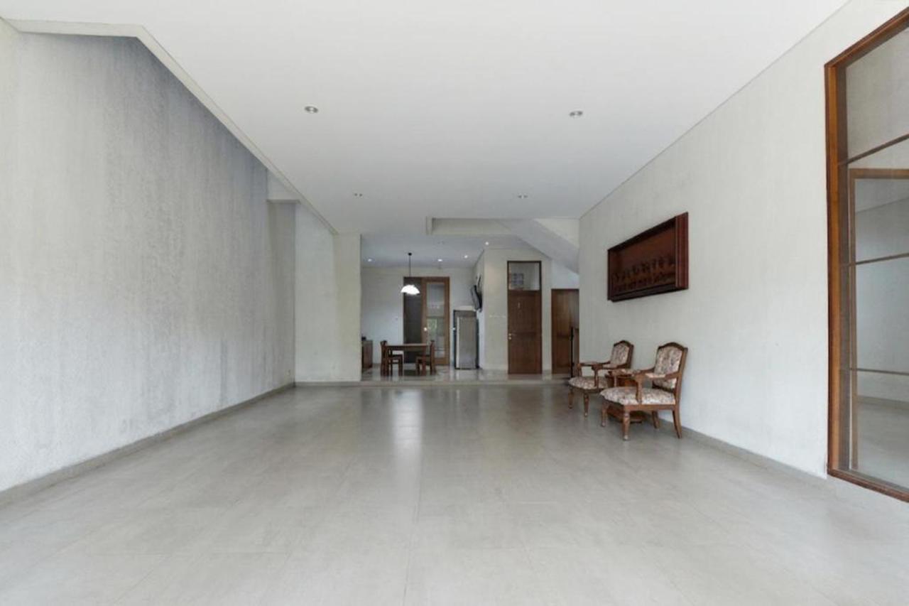 Colletion O near Living Plaza Cirebon formerly Moana Residence 6/23