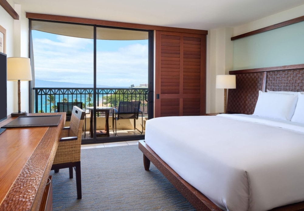 Tower, Deluxe, King Bed, Ocean View